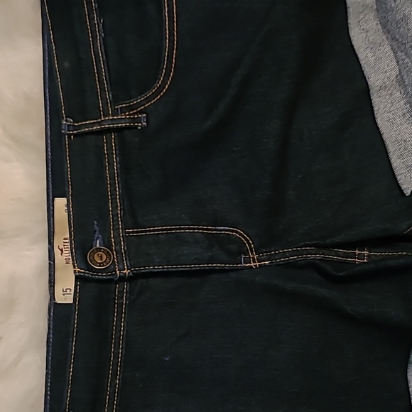 💥3/25$deal Hollister denim shorts - Picture 2 of 5